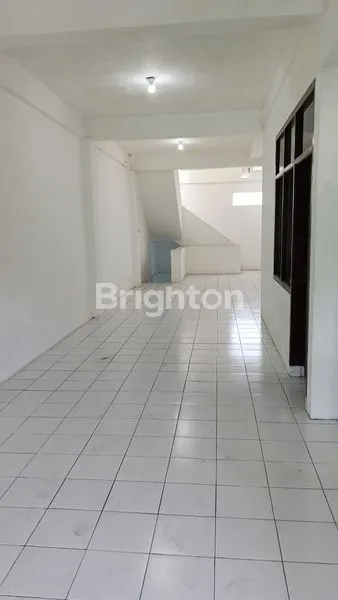 image RUKO 3 LANTAI DI SEWAKAN DI PERTOKOAN GATSU TENGAH (5)