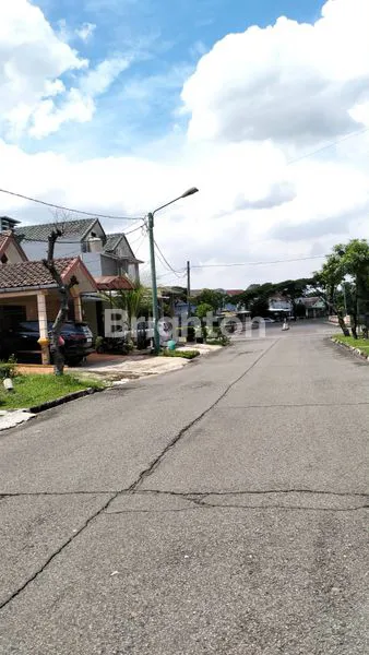 image TANAH LIPPO CIKARANG MEADOW GREEN (4)