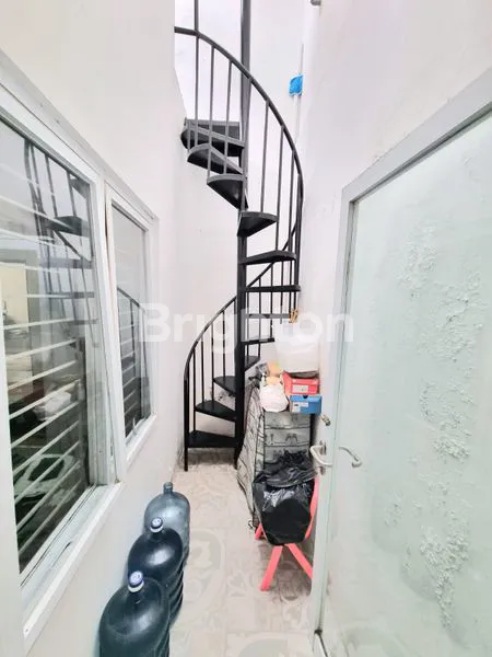 image RUMAH CLUSTER 2 LANTAI MENGHADAP TAMAN DI WINDELRIO TOWNHOUSE JASMIN  (6)