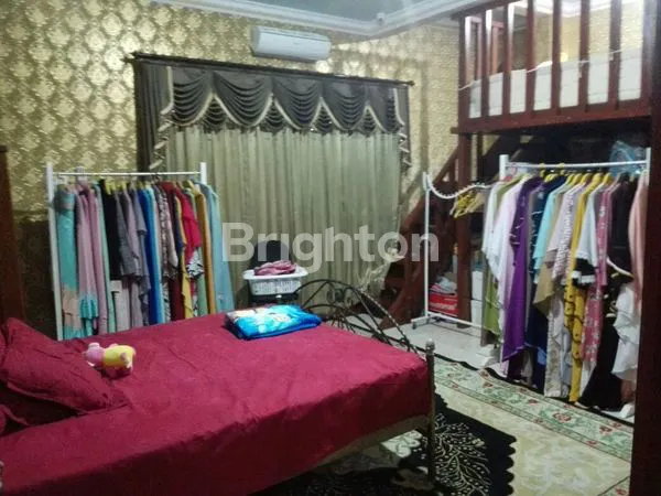 image RUMAH KLASIK 2.5 LT DI VILLA  RIVIERA PAKUWON CITY SURABAYA SIAP HUNI (7)
