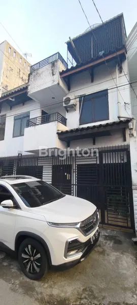 Gambar Property RUMAH 2,5 TINGKAT CEMPAKA MEDAN MAIMUN