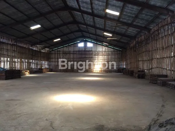 image GUDANG STRATEGIS NOL JALAN DI BOJONEGORO (2)