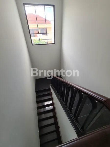 image RUMAH BARU GRESS CITRALAND UTAMA 2 LANTAI AMERICAN STYLE LOKASI STRATEGIS DEKAT SEKOLAH CIPUTRA DAN GWALK ROW JALAN 3 MBL HIGH QUALITY (3)