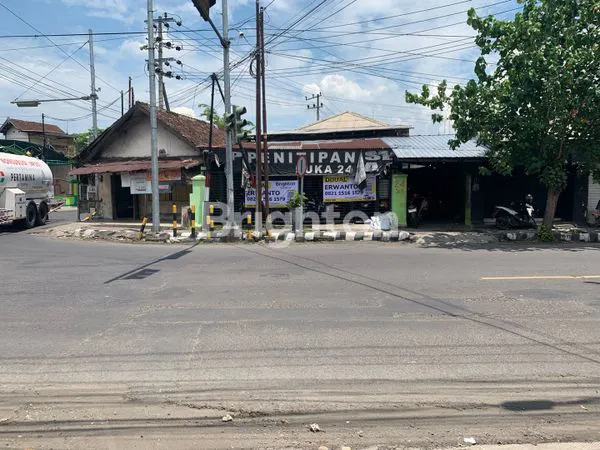 image TEMPAT USAHA KOTA KEDIRI JATIM (1)