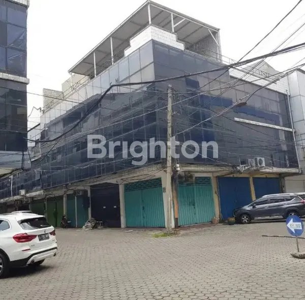 RUKO HOOK MINIMALIS 3,5 LANTAI DI NGAGEL