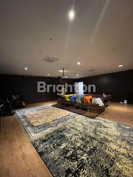 image RUMAH 5 LANTAI MEWAH FASILITAS LENGKAP BINTARO JAKARTA SELATAN (8)
