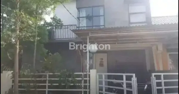 image RUMAH 2 LANTAI DI PERUM GRIYA MELATI 2 JL RAYA CIFOR BOGOR YANG UNIK, DEPAN TAMAN ASRI, AMAN & STRATEGIS DEKAT DENGAN KAMPUS IPB DRAMAGA, BORR, TRANSMART, TERMINAL BUBULAK BOGOR (1)