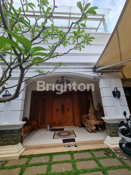 image RUMAH MEWAH ESTHETIC CIPAYUNG JAKARTA TIMUR (2)