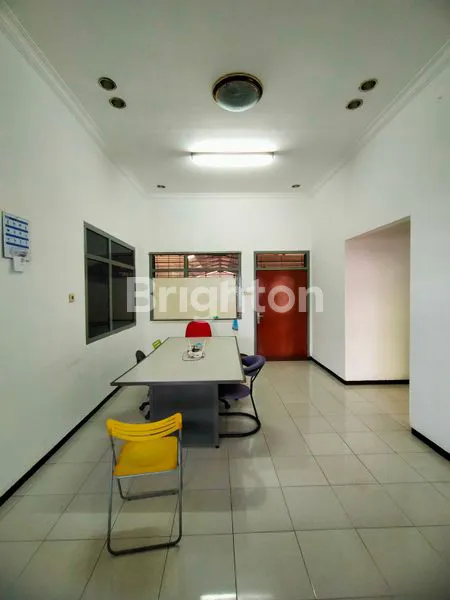 image GUDANG PREMIUM TENGAH KOTA AKSES KONTAINER DI DAERAH DHARMAHUSADA JALAN KALIKEPITING (6)