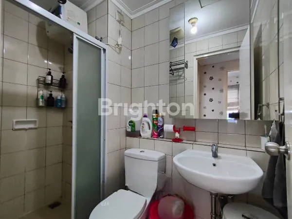 image APARTEMENT ROYAL MEDITERANIA 2 BEDROOM HIGH FLOOR CANTIK FULL FURNISHED LANTAI TINGGI VIEW CP (8)