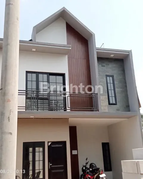 image RUMAH 2 LANTAI 800JT AN DI CIMANGGIS ROYAL CIJAGO (1)