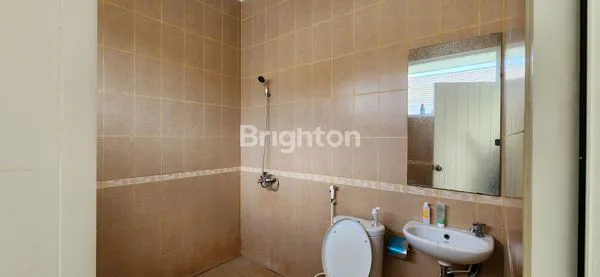 image RUMAH DUA LANTAI ADA KOLAM RENANG DI LINGKUNGAN PREMIUM (7)