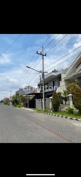 image RUMAH 2LANTAI SURABAYA TIMUR (1)