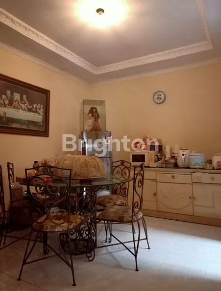 image RUMAH 2LANTAI SURABAYA TIMUR (3)