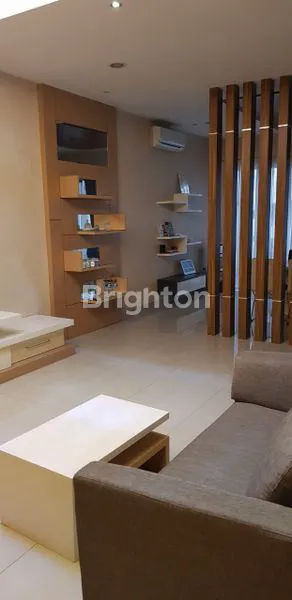 image RUMAH SIAP HUNI GOLF LAKE BERADA DEKAT DANAU BANGUNAN 2 LANTAI , JAKARTA BARAT (3)