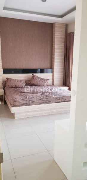 image RUMAH SIAP HUNI GOLF LAKE BERADA DEKAT DANAU BANGUNAN 2 LANTAI , JAKARTA BARAT (4)