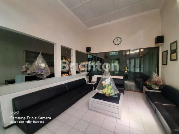 image RUMAH KOLONIAL (8)