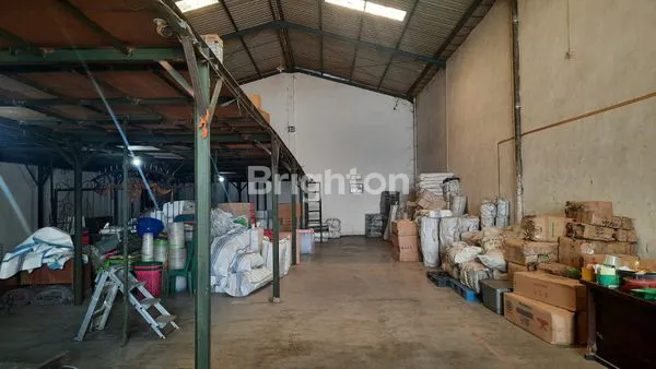 image GUDANG LOKASI STRATEGIS DI SAFE N LOCK GEDANGAN SIDOARJO  (3)