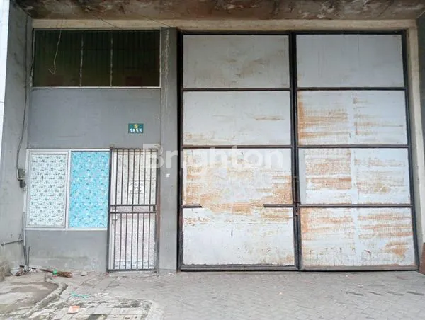 image GUDANG LOKASI STRATEGIS DI SAFE N LOCK GEDANGAN SIDOARJO  (1)