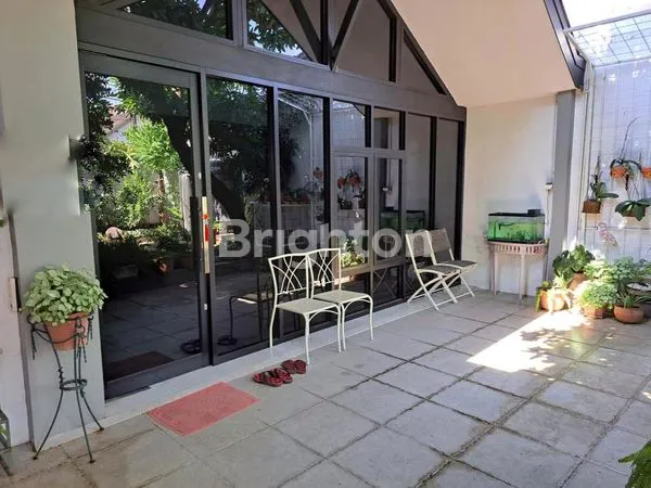 image NEGO SAMPE DEAL RUMAH TENGAH KOTA SIAP HUNI PETEMON SURABAYA, (1)