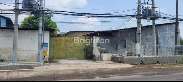 EKS PABRIK DAN TANAH DI RAYA MOJOAGUNG