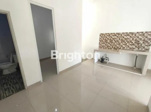 image RUMAH BRAND NEW 2 LANTAI GADING GRIYA LESTARI (3)