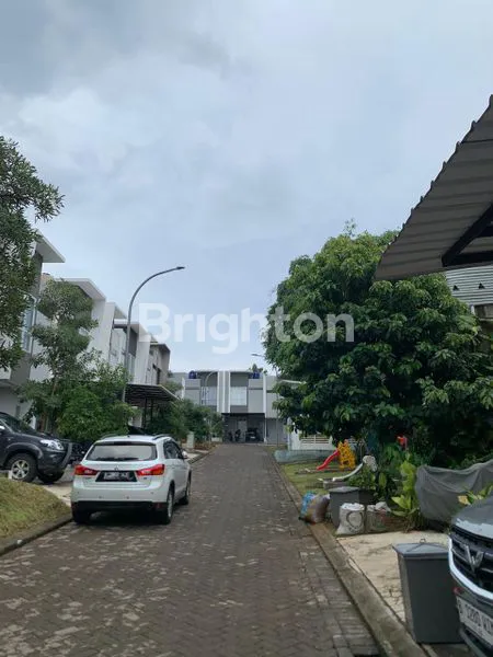 image RUMAH DESAIN MILENIAL MURAH DI SERPONG JAYA TANGERANG SELATAN (6)