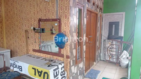 image RUMAH SIAP HUNI LUAS PINGGIR JALAN COCOK UNTUK USAHA HOMESTAY, GUEST HOUSE, KOST ATAU RUMAH TINGGAL (2)