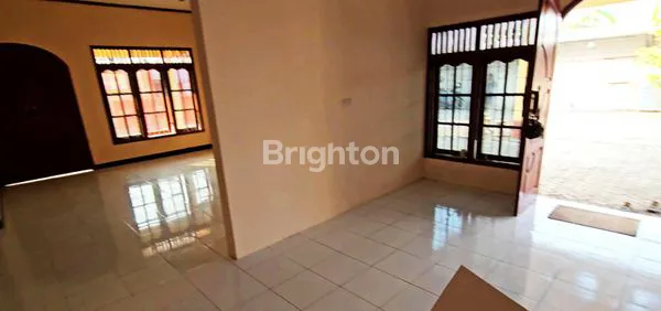 image BANGUNAN SIAP HUNI COCOK UNTUK KANTOR (6)