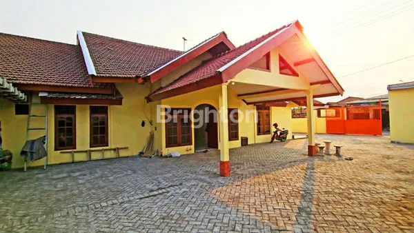 image BANGUNAN SIAP HUNI COCOK UNTUK KANTOR (1)