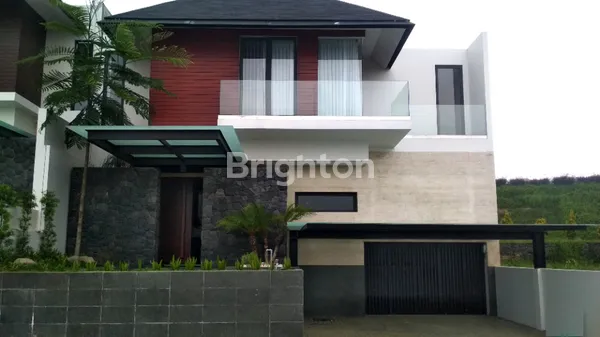 image PEACOCK - RUMAH PREMIUM DI KAWASAN SUPERBLOK MEWAH DI KOTA WISATA BATU MALANG (1)
