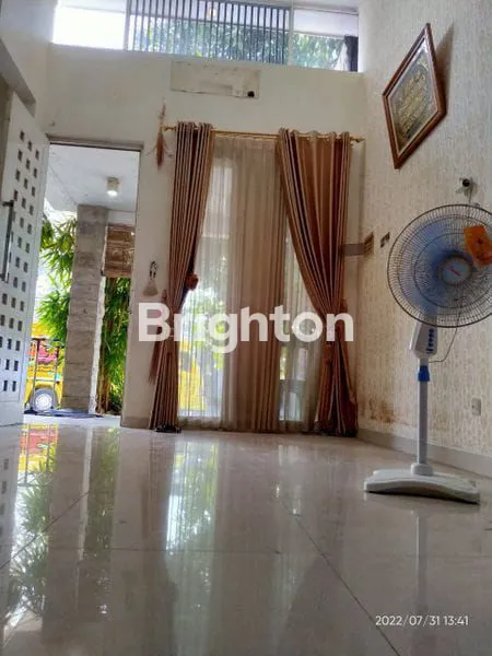 image RUMAH NYAMAN 2 LANTAI, LOKASI STRATEGIS (2)