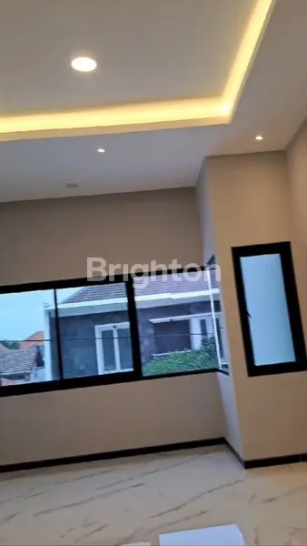 image RUMAH MODERN 2 LANTAI BARU GRESS, SIAP HUNI, SELANGKAH KE RAYA MULYOSARI SUPERINDO PAKUWON CITY ITS UNAIR KAMPUS C MERR GALAXY MALL (6)