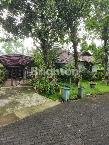 image RUMAH MEWAH HARGA SANGAT MURAH DI LINGKUNGAN ELIT KAKI GUNUNG GEDE BOGOR (1)
