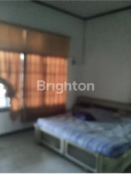 image TURUN HARGA RUMAH 3 LANTAI STRATEGIS TENGAH KOTA COCOK BUAT USAHA DI KOTA JEMBER JAWA TIMUR (7)