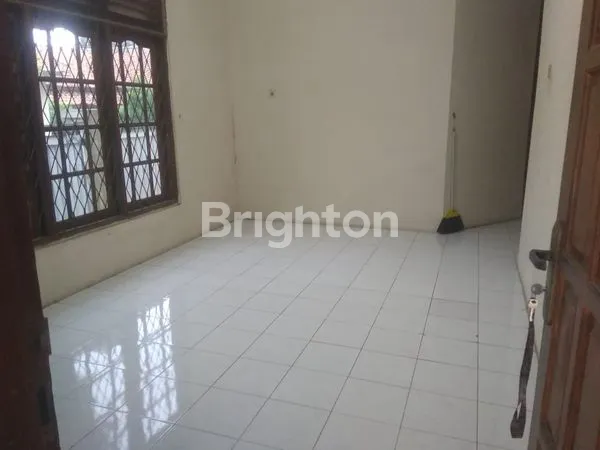 image RUMAH LUAS 5 KAMAR HARGA MURAH (5)