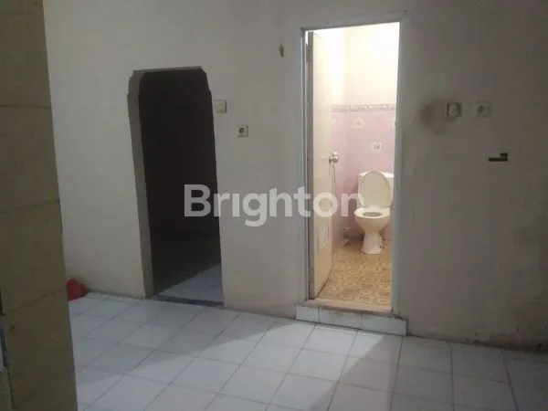 image RUMAH LUAS 5 KAMAR HARGA MURAH (6)