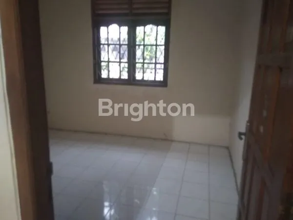 image RUMAH LUAS 5 KAMAR HARGA MURAH (7)