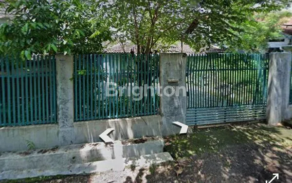 RUMAH  HITUNG TANAH  TENGAH KOTA SEMARANG