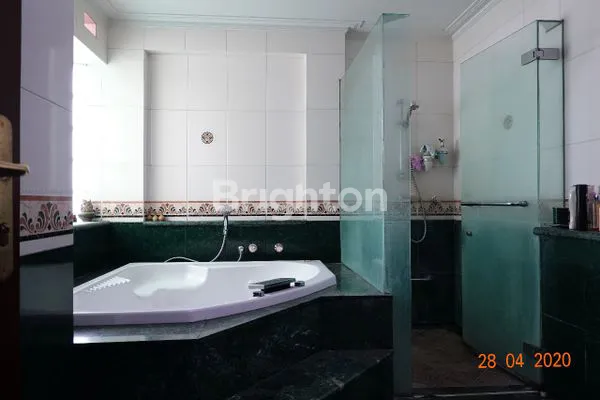 image RUMAH MEWAH PURI MARGASATWA (8)