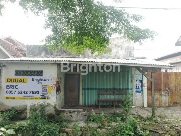 RUMAH HITUNG TANAH LEBAR 12 METER LOKASI STRATEGIS PINGGIR JALAN RAYA KERTOSONO-KEDIRI GAMPENGREJO KEDIRI