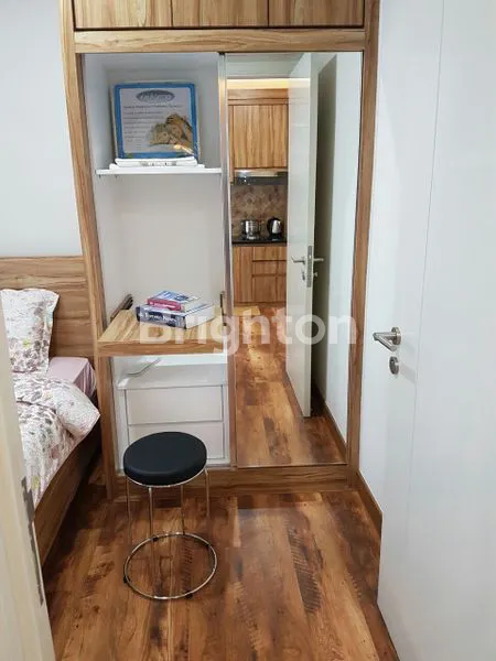 image MADISON PARK APARTMENT 2 BED CANTIK TERAWAT FULL FURNISHED VIEW CENTRAL PARK (5)