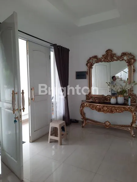 image RUMAH SUPER CANTIK SEMI FURNISH (8)