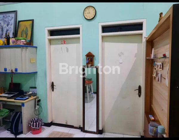 image RUMAH DI SOLOBARU SIAP PAKAI, LOKASI STRATEGIS DAN TERAWAT!! HANYA 8 MENIT KE PAKUWON MALL SOLOBARU (3)