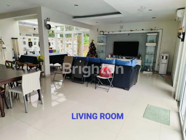 image RUMAH ELIT BERTINGKAT HARGA SANGAT MURAH  FULL FURNISHED DI PERUMAHAN ELIT KAKI GUNUNG GEDE BOGOR (8)