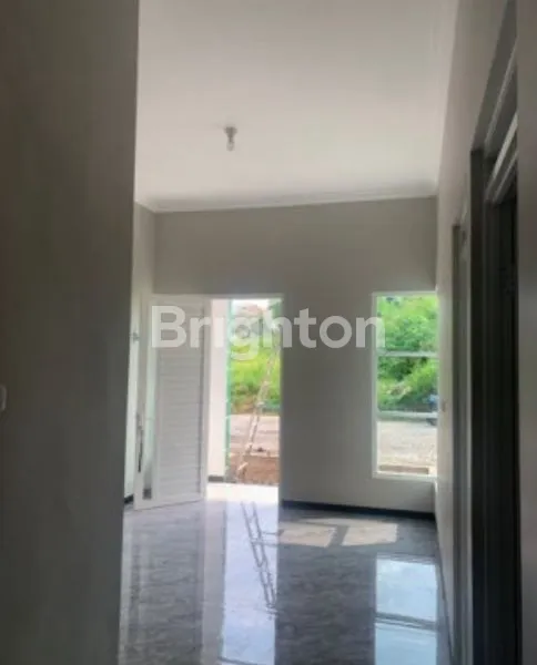 image RUMAH SIAP HUNI DI KEMAYORAN CEMOROKANDANG (3)