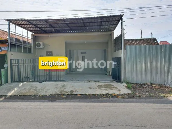 image RUMAH SIAP PAKAI DEKAT JALAN SILIWANGI SEMARANG BARAT (1)