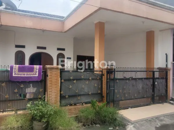 image RUMAH SIAP HUNI DEKAT MESJID DAN LAPANGAN PERUMAHAN (1)