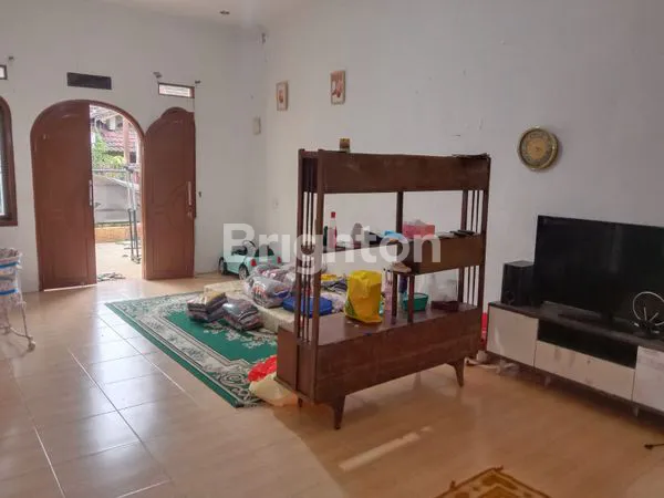 image RUMAH SIAP HUNI DEKAT MESJID DAN LAPANGAN PERUMAHAN (3)