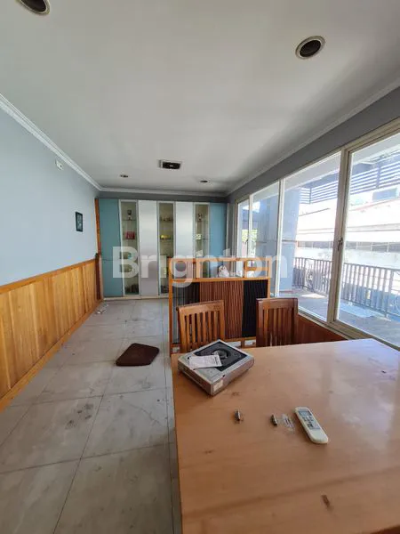 image TERMURAH, RUKO 3 UNIT JADI 1 DARMO PARK (5)